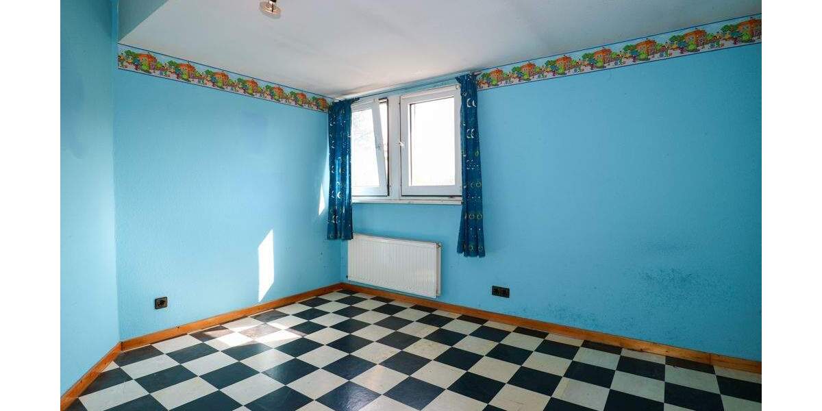 Mehrfamilienhaus, Wohnhaus Neuss Dreikönigenviertel - 6 Zimmer, 132 m&sup2;, 350.000&euro; | Angebot:25736790