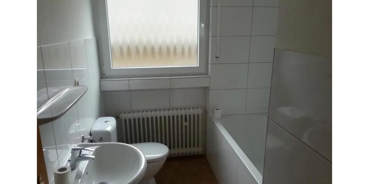 Maisonettenwohnung Solingen - 5 Zimmer, 125 m&sup2;, 1.200&euro; | Angebot:25395111