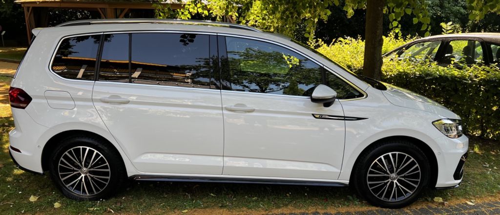VW Touran 95.066 km 22.000 &euro; Düsseldorf 40591