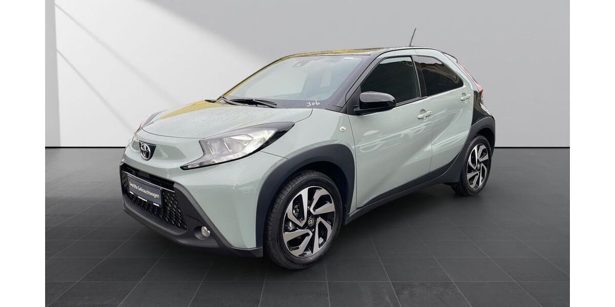 Toyota Aygo (X) 15.950 km 15.490 € Wuppertal 42109