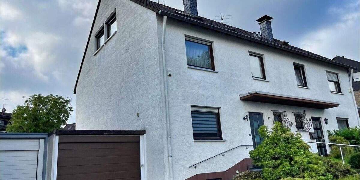 Doppelhaushälfte Bergisch Gladbach Schildgen - 5 Zimmer, 140 m&sup2;, 448.000&euro; | Angebot:24449239