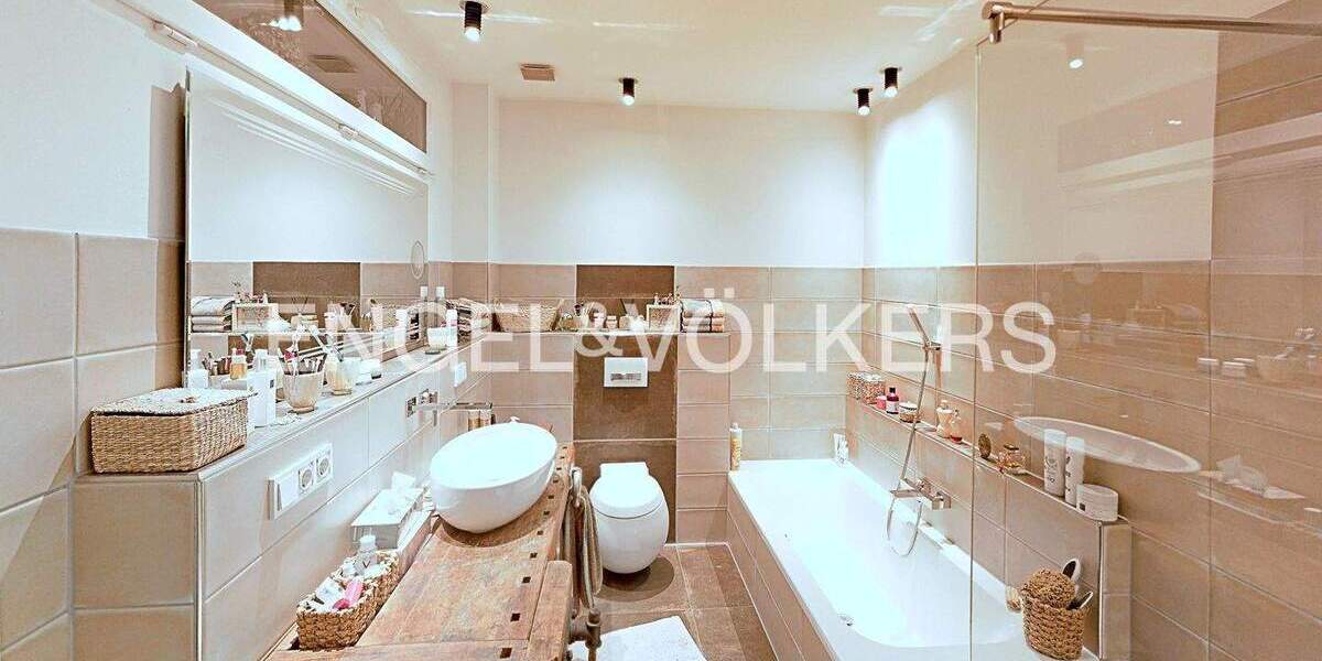 Mehrfamilienhaus, Wohnhaus Hilden - 8 Zimmer, 745.000&euro; | Angebot:24515610