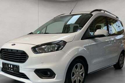 Ford Tourneo Courier 90.069 km 9.470 € Düsseldorf 40549