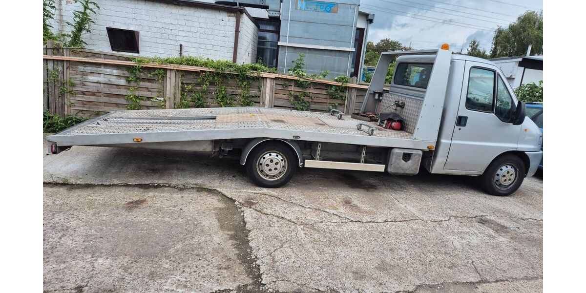 Peugeot Boxer 265.000 km 6.500 &euro; dusseldorf 40231