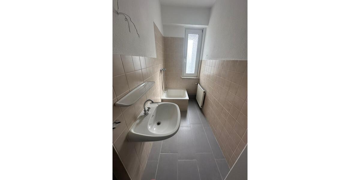 Etagenwohnung Schwelm - 3 Zimmer, 83 m&sup2;, 595&euro; | Angebot:26130981