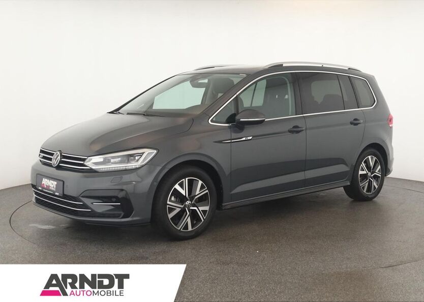 VW Touran 14.700 km 38.784 € Düsseldorf 40233
