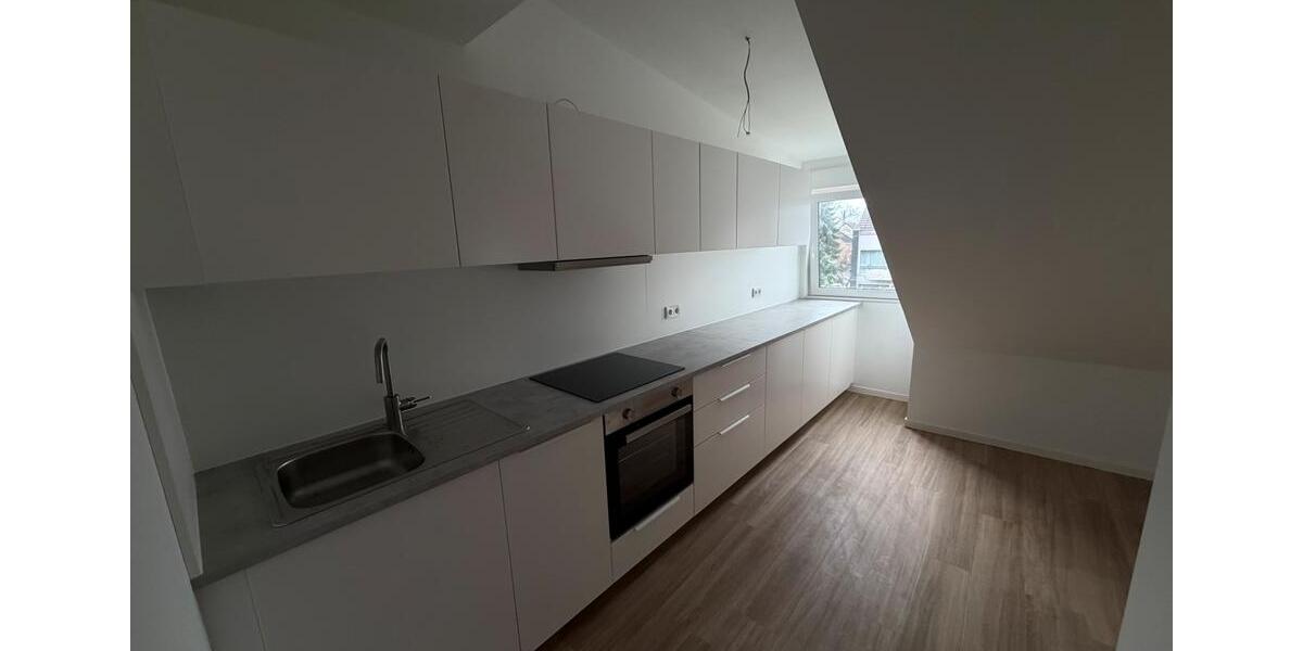 Dachgeschoßwohnung Köln Heimersdorf - 2 Zimmer, 50 m&sup2;, 1.200&euro; | Angebot:24443274