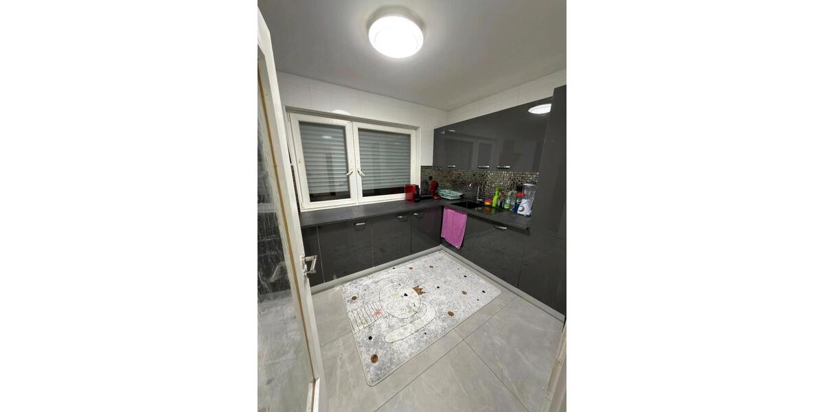 Etagenwohnung Leverkusen Bergisch Neukirchen - 4 Zimmer, 84 m&sup2;, 280.000&euro; | Angebot:24646498