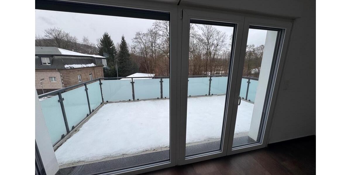 Etagenwohnung Wuppertal Gemarkung Langerfeld - 3 Zimmer, 90 m&sup2;, 1.350&euro; | Angebot:24886164