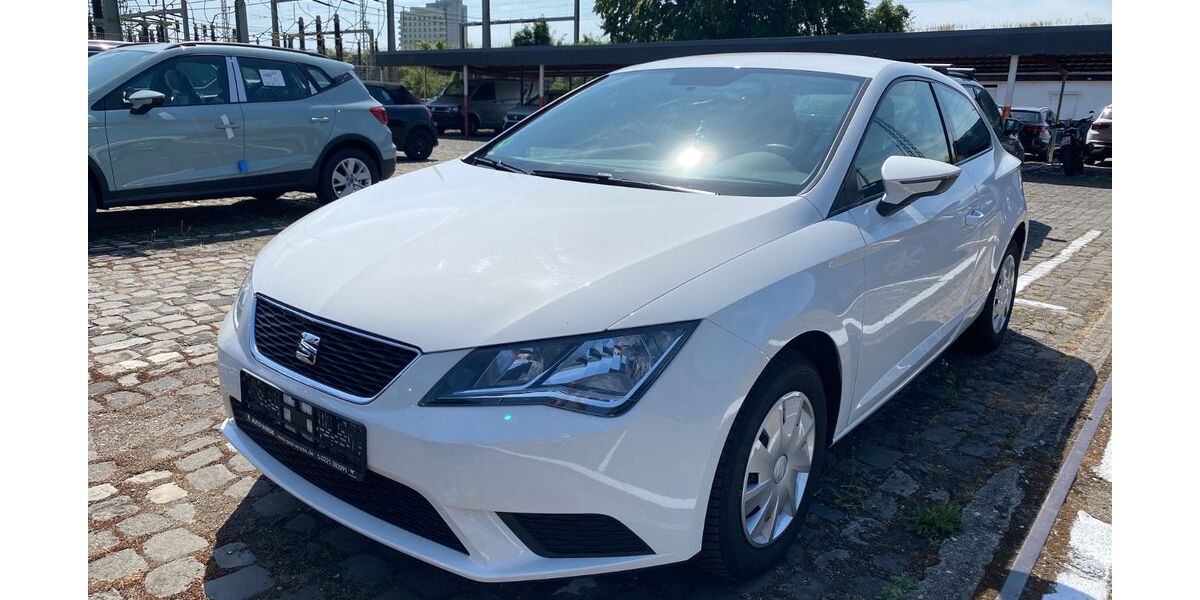 Seat Leon 112.100 km 7.900 &euro; Köln 50677