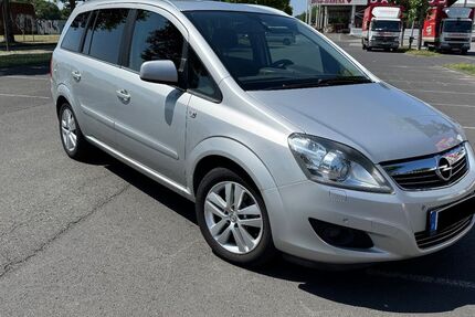 Opel Zafira 104.000 km 6.500 € Düsseldorf 40625