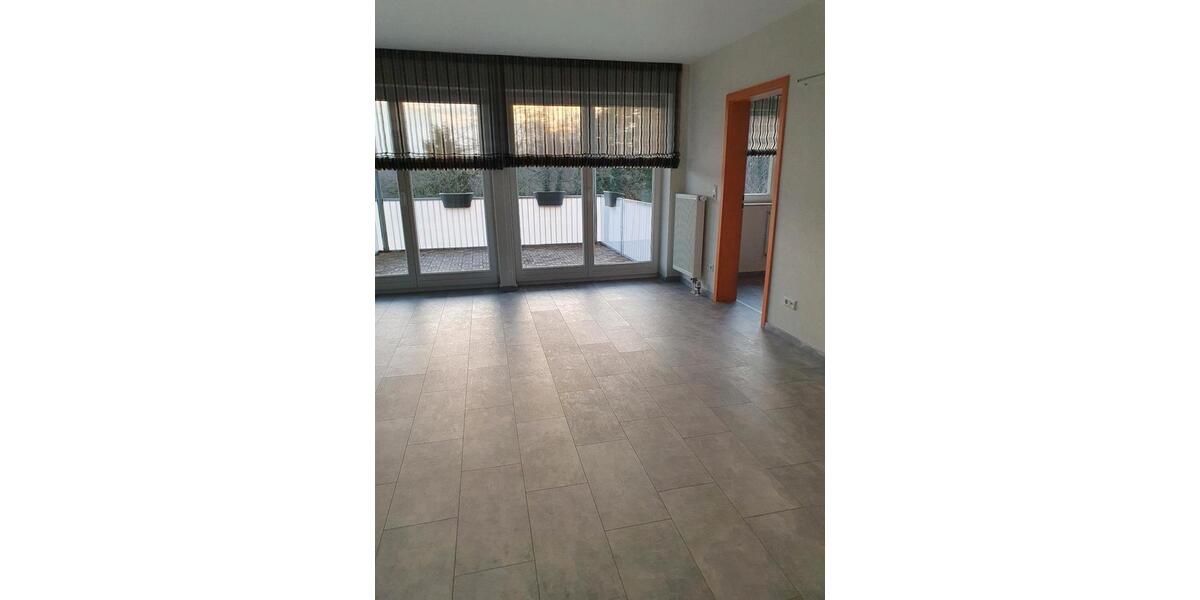 Etagenwohnung Remscheid Lüttringhausen - 4 Zimmer, 80 m&sup2;, 220.000&euro; | Angebot:27425681
