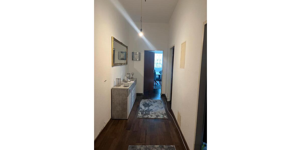 Dachgeschoßwohnung Mettmann - 3 Zimmer, 84 m&sup2;, 280.000&euro; | Angebot:24806117