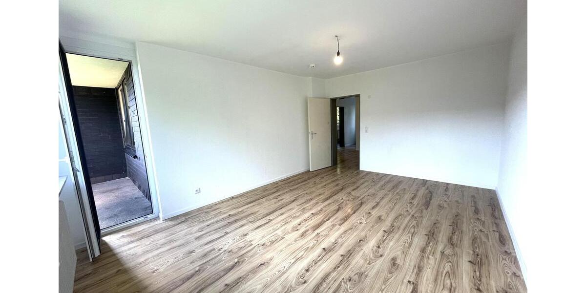 Etagenwohnung Wuppertal Gemarkung Nächstebreck - 2.5 Zimmer, 64 m&sup2;, 530&euro; | Angebot:25857618