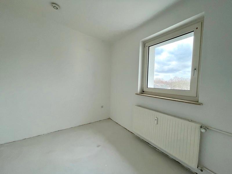 Geräumige 2,5-Zi.-Wohnung mit Balkon! zimmer