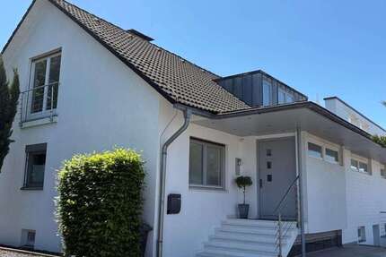 Haus zum Kaufen in Köln 1.280.000 € 275 m² 9 zimmer