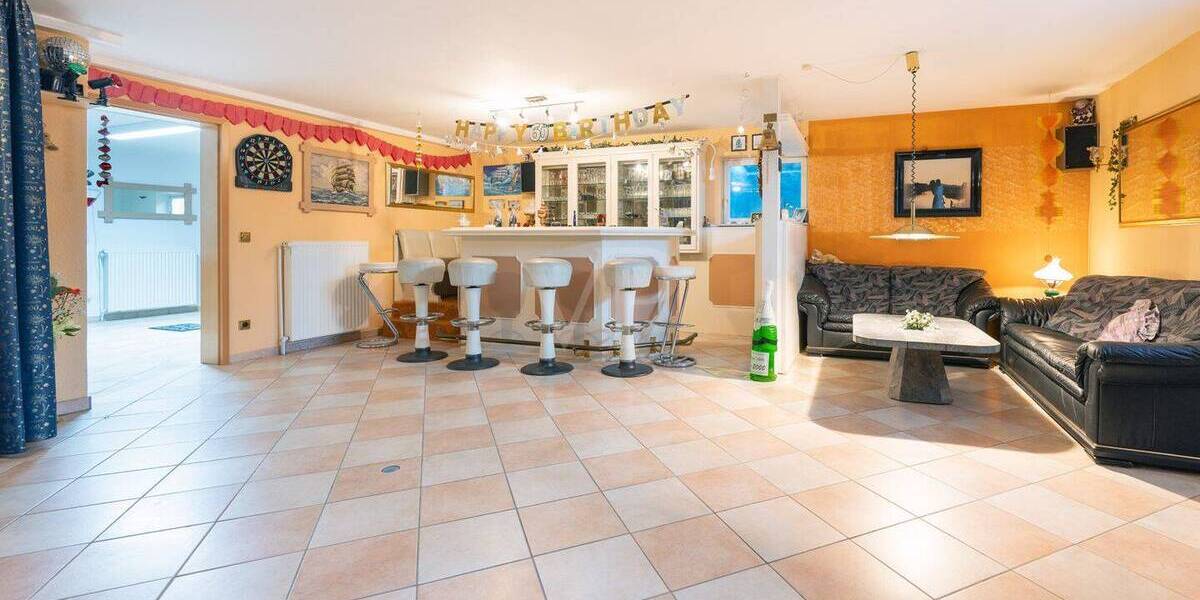 Doppelhaushälfte Velbert Mitte - 5 Zimmer, 196 m&sup2;, 598.000&euro; | Angebot:22432585