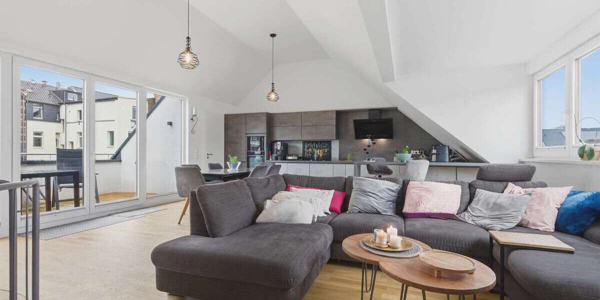 Etagenwohnung Köln Kalk - 4 Zimmer, 120 m&sup2;, 650.000&euro; | Angebot:26496392