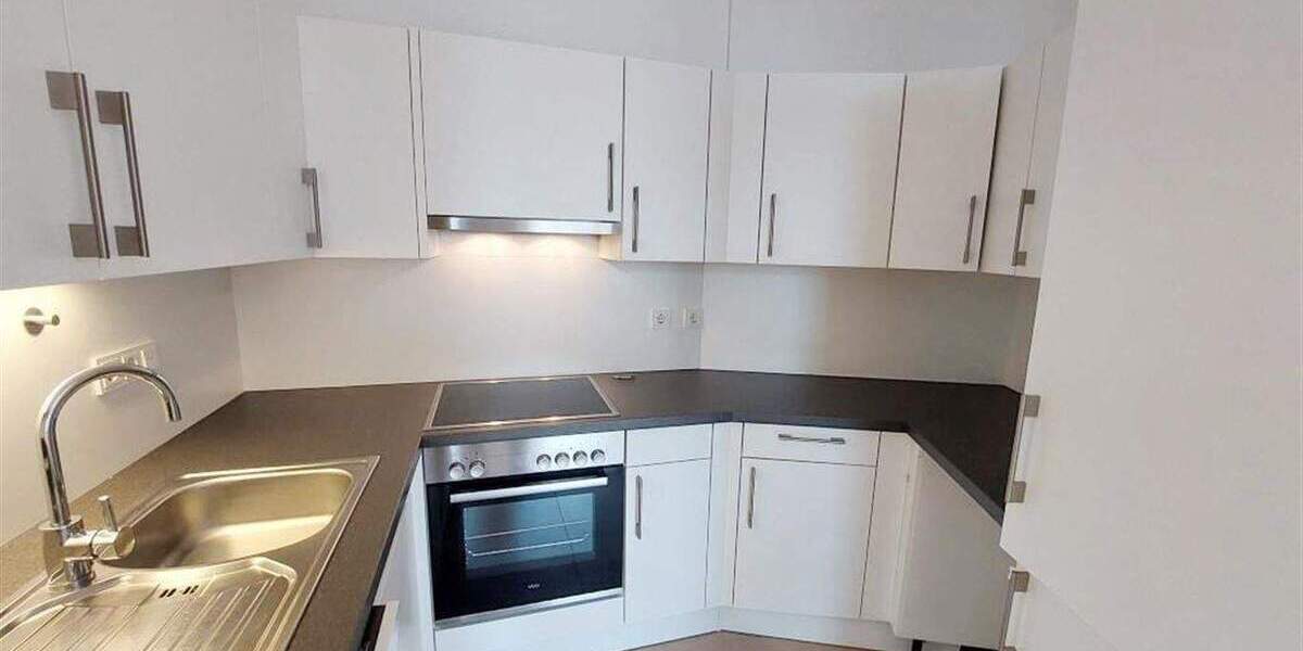 Etagenwohnung Düsseldorf Flingern Nord - 3 Zimmer, 85 m&sup2;, 1.410&euro; | Angebot:25645625