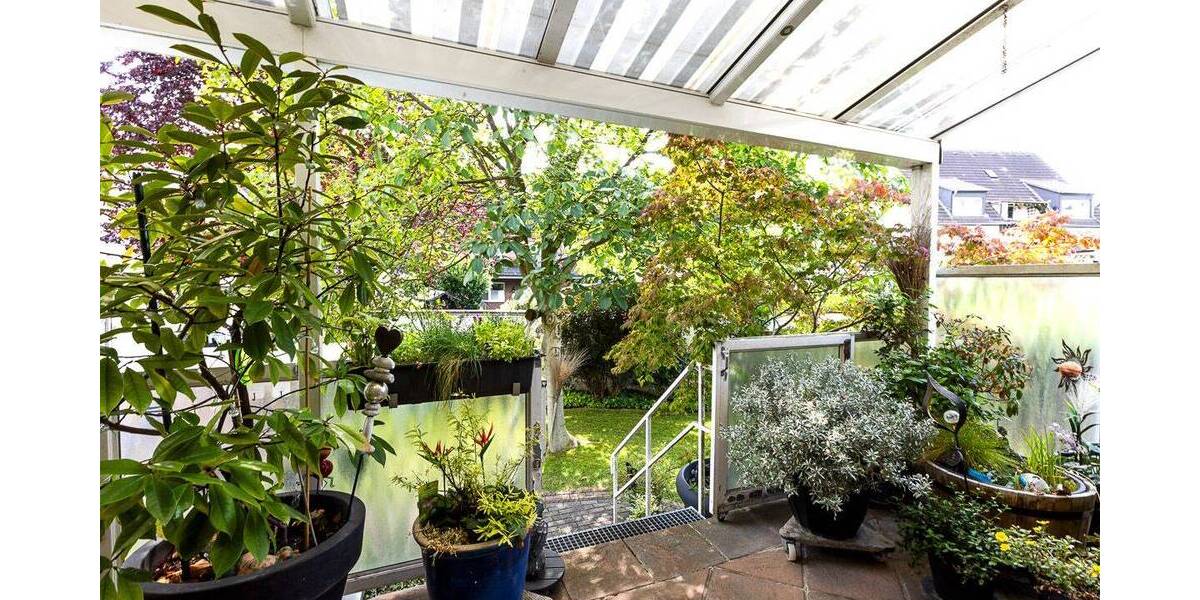 Mehrfamilienhaus, Wohnhaus Düsseldorf Oberbilk - 2.400.000&euro; | Angebot:21296073