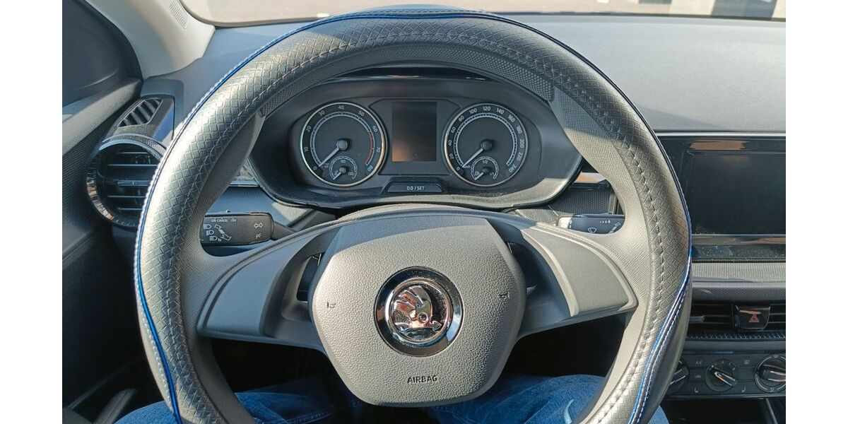 Skoda Fabia 16.700 km 13.900 &euro; Monheim am Rhein 40789