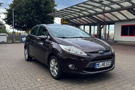 Ford Fiesta 98.000 km 3.999 &euro; Langenfeld 40764