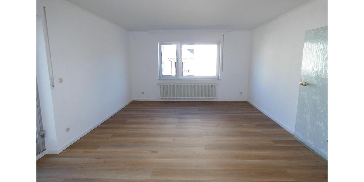Etagenwohnung Leverkusen Bergisch Neukirchen - 2 Zimmer, 75 m&sup2;, 750&euro; | Angebot:25932124