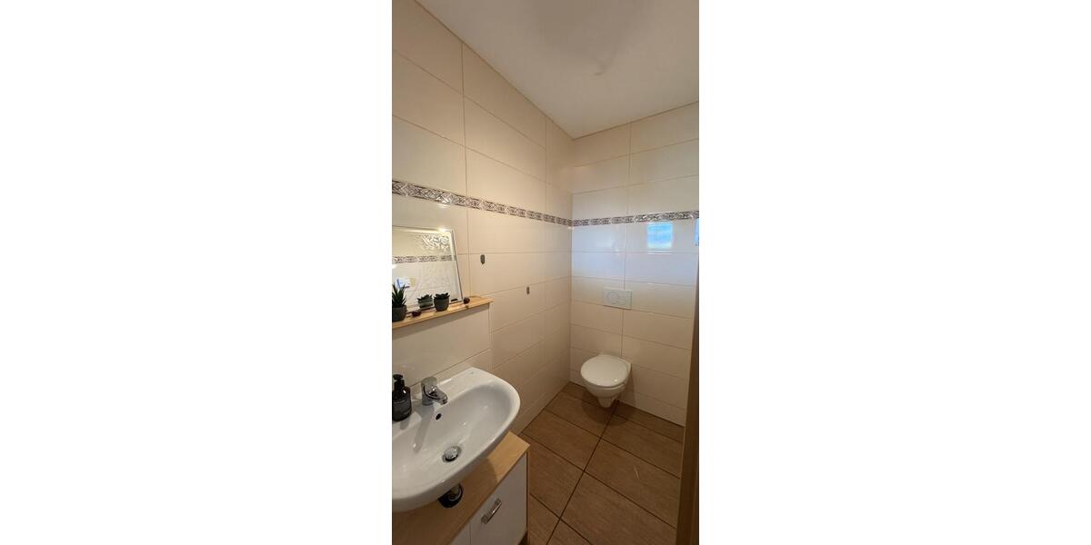 Reihenhaus Solingen Burg - 5 Zimmer, 140 m&sup2;, 450.000&euro; | Angebot:22109110