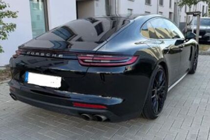 Porsche Panamera 166.000 km 41.599 &euro; Düsseldorf 40627