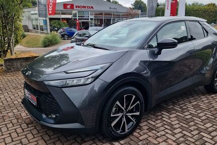 Toyota C-HR 2.141 km 29.999 &euro; Ratingen 40882