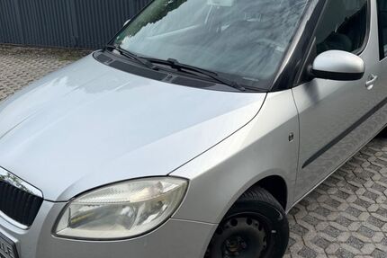 Skoda Roomster 51.200 km 4.199 &euro; Düsseldorf 40231