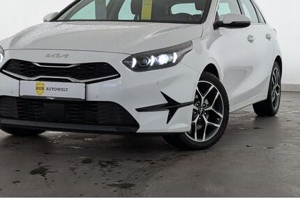 Kia ceed / Ceed 41.270 km 17.960 &euro; Düsseldorf 40599