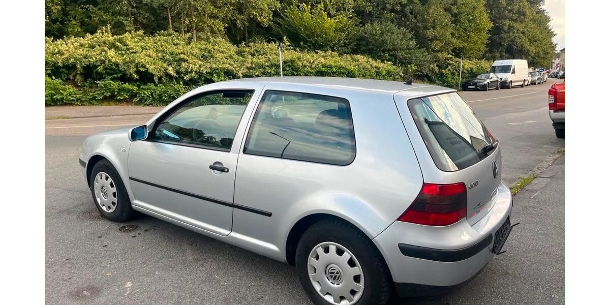 VW Golf 197.000 km 1.100 &euro; Velbert 42549