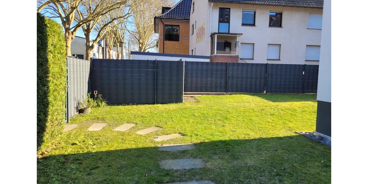 Mehrfamilienhaus, Wohnhaus Solingen Central - 3 Zimmer, 75 m&sup2;, 1.200&euro; | Angebot:24576025