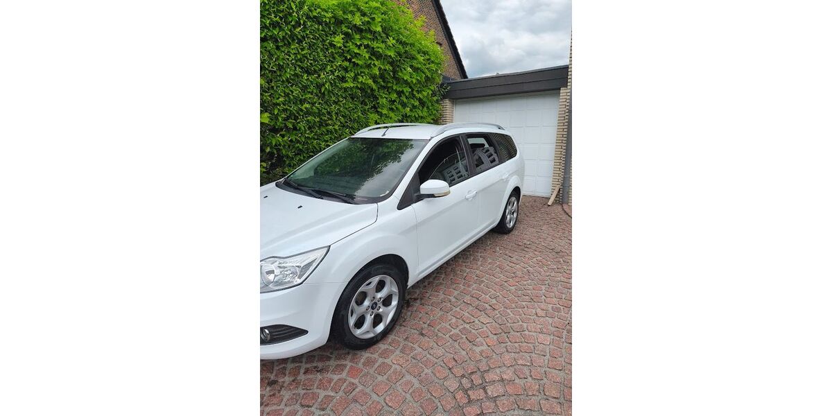 Ford Focus 183.000 km 2.800 &euro; Neuss 41469