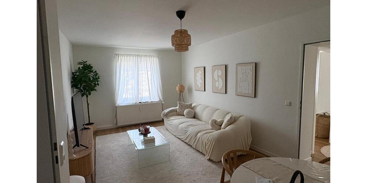 Etagenwohnung Düsseldorf Oberbilk - 3 Zimmer, 80 m&sup2;, 900&euro; | Angebot:24720308