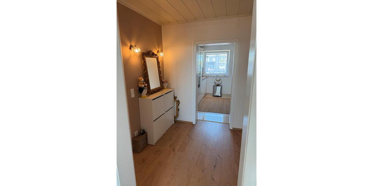 Dachgeschoßwohnung Leverkusen Bergisch Neukirchen - 3 Zimmer, 80 m&sup2;, 850&euro; | Angebot:26447996