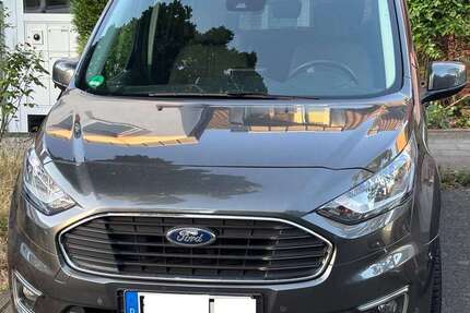 Ford Tourneo Connect 38.000 km 20.650 &euro; Düsseldorf, Stadt 40597
