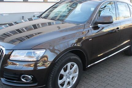 Audi Q5 240.000 km 12.270 € Köln 51105