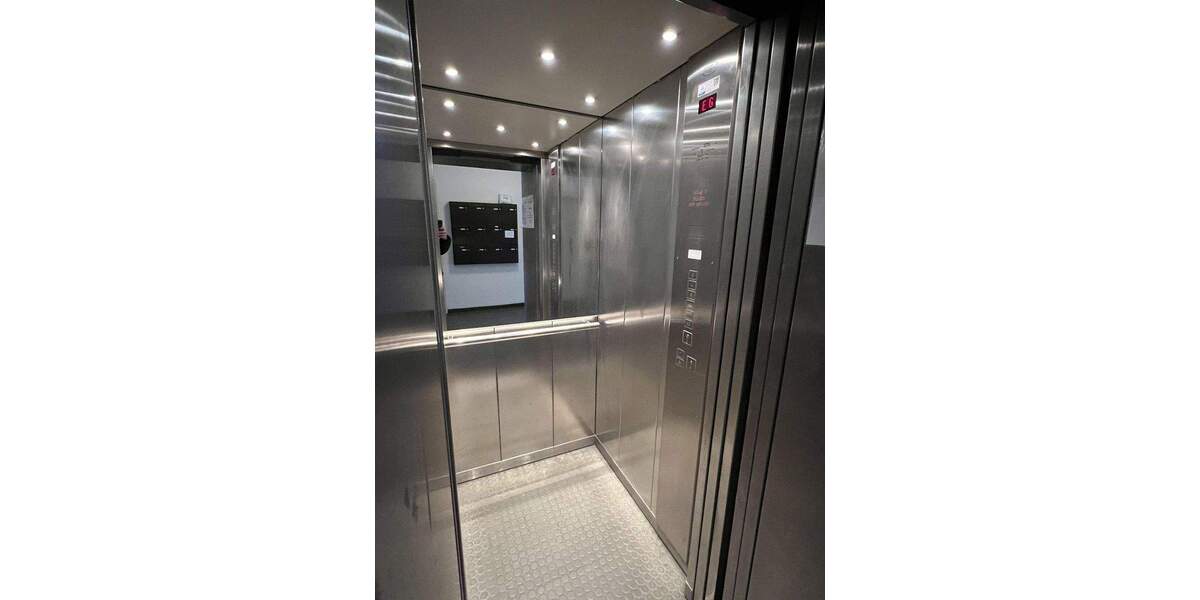 Etagenwohnung Düsseldorf Golzheim - 2 Zimmer, 50 m&sup2;, 1.110&euro; | Angebot:24820738