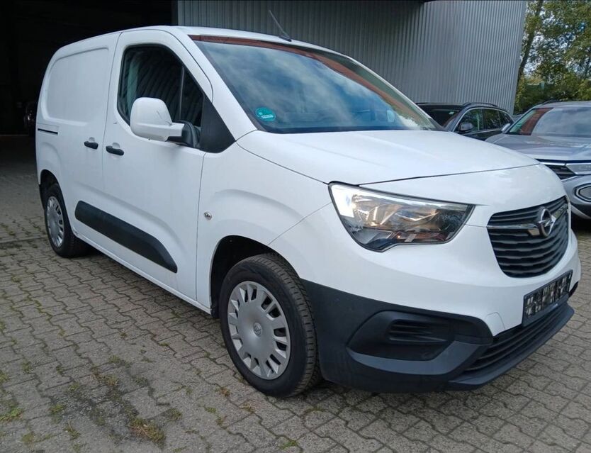 Opel Combo 104.990 km 7.795 € HILDEN 40724