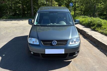 VW Caddy 249.000 km 11.800 &euro; Düsseldorf 40489