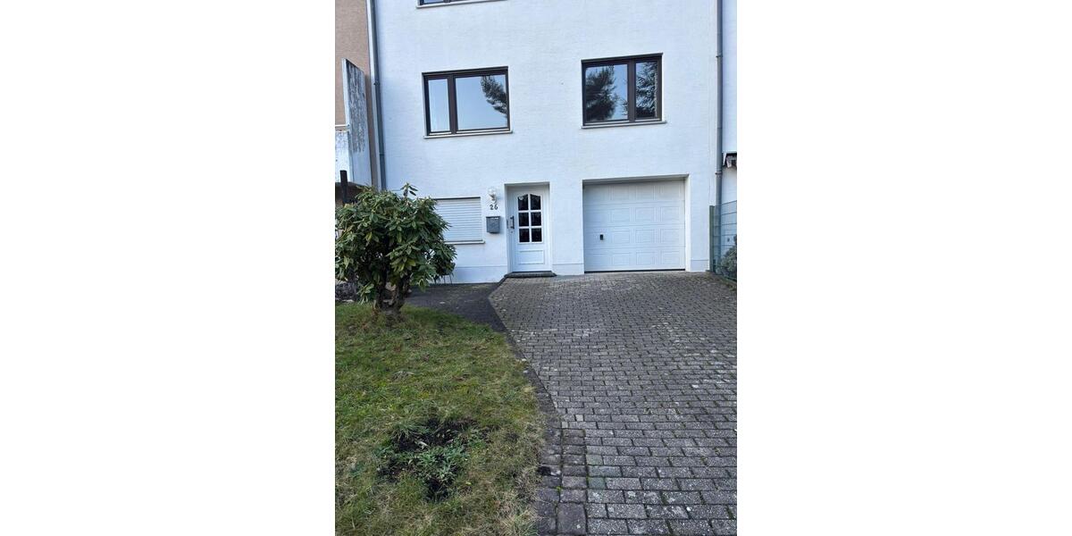 Reihenhaus Wuppertal Gemarkung Elberfeld - 7 Zimmer, 235 m&sup2;, 2.300&euro; | Angebot:24755207