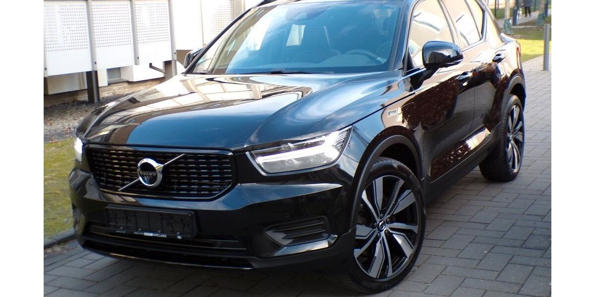 Volvo XC40 54.000 km 28.840 &euro; Düsseldorf 40468
