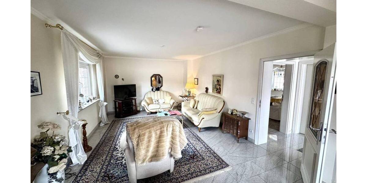 Mehrfamilienhaus, Wohnhaus Leverkusen Bürrig - 6 Zimmer, 159 m&sup2;, 599.000&euro; | Angebot:25926433