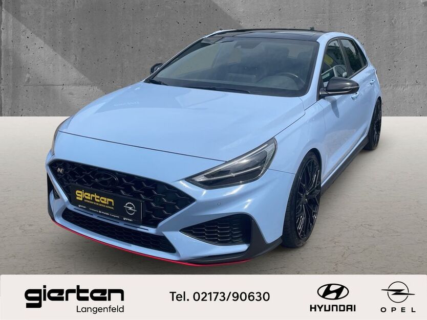 i30