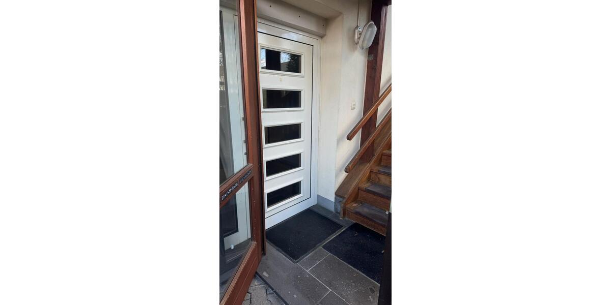 Erdgeschoßwohnung Ratingen Lintorf - 3.5 Zimmer, 85 m&sup2;, 850&euro; | Angebot:25990085