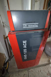 # MFH mit 8 Wohnungen, guter Rendite, neuer Heizung u. Photovoltaik-Anlage # - Einfamilienhaus Kürten | Angebot:27524803