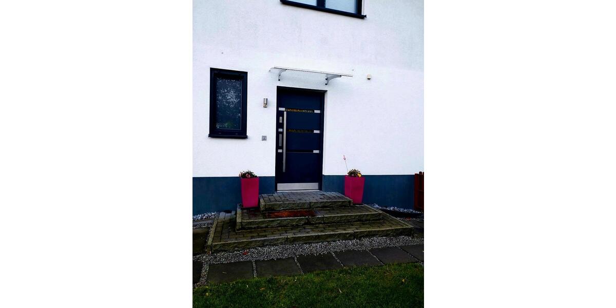 Einfamilienhaus Velbert - 5 Zimmer, 110 m&sup2;, 1.900&euro; | Angebot:24851142