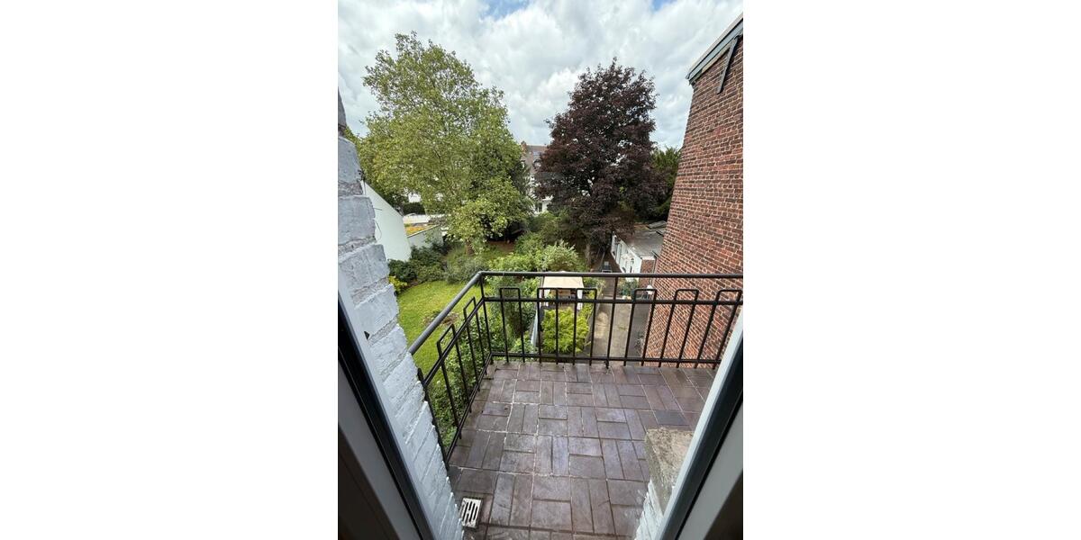 Etagenwohnung Düsseldorf Stadtbezirk 9 - 2 Zimmer, 65 m&sup2;, 350.000&euro; | Angebot:27023357